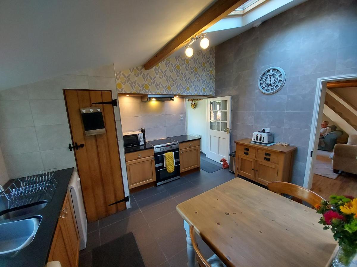Saughall Mill Farm Cottage Честер Экстерьер фото