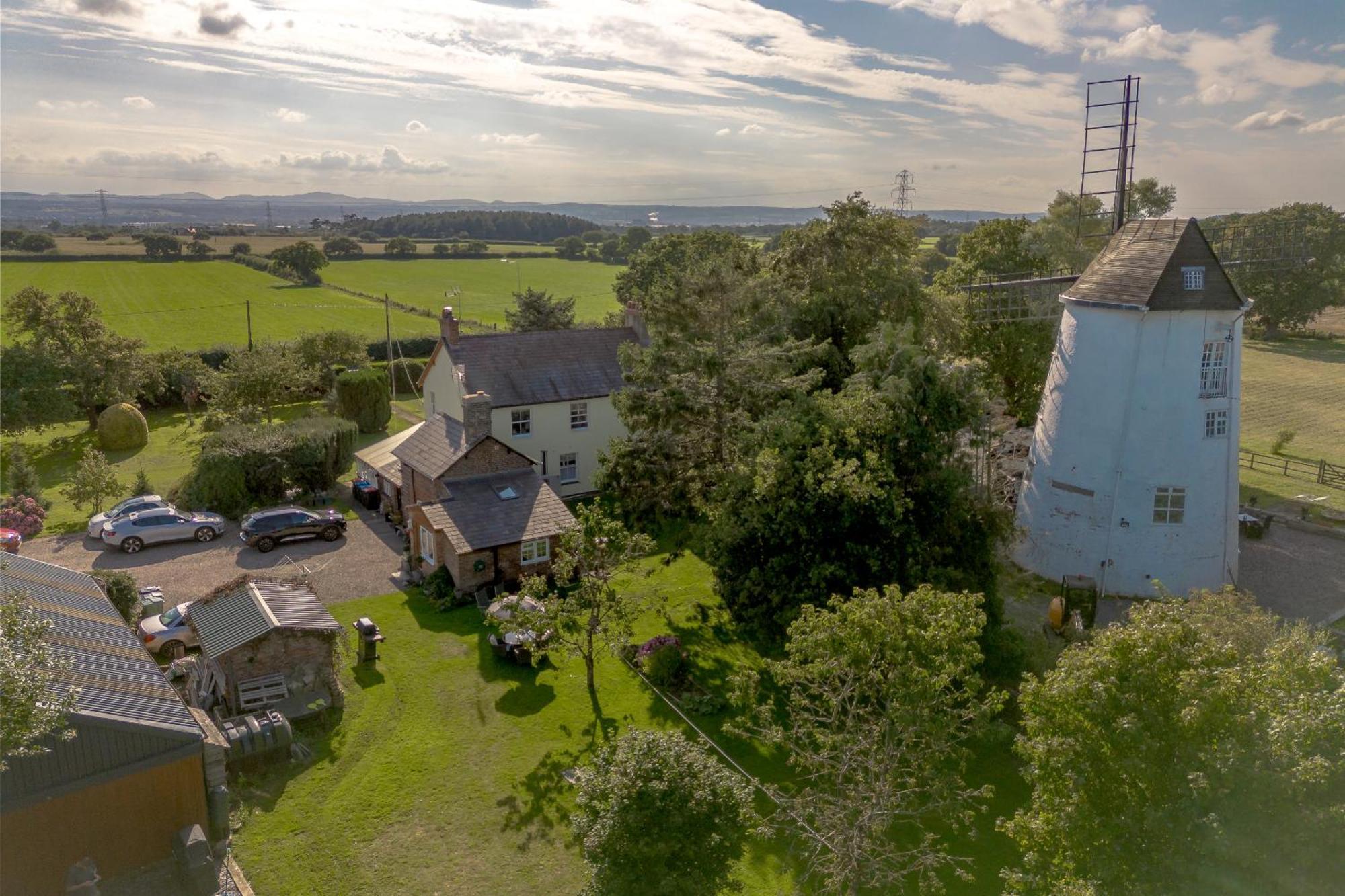 Saughall Mill Farm Cottage Честер Экстерьер фото