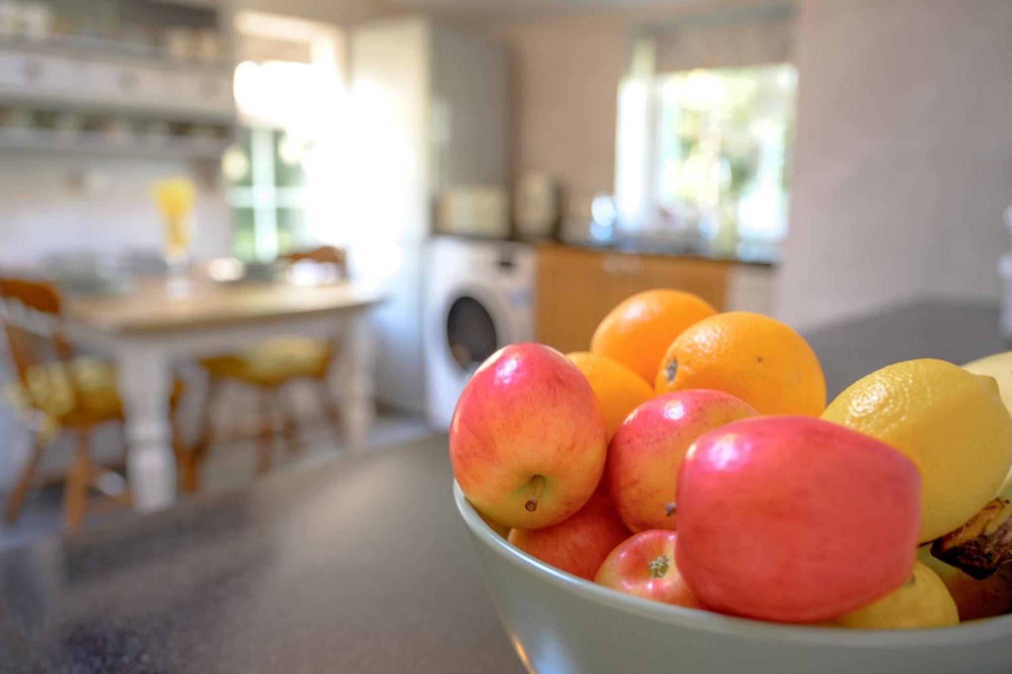 Saughall Mill Farm Cottage Честер Экстерьер фото